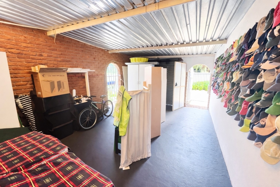 3 Bedroom Property for Sale in Pellissier Free State